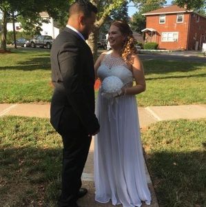 Meet your Posher, Claudia